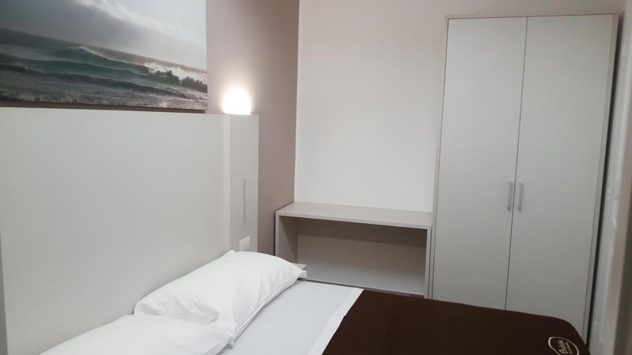 Orchidea Rooms & Suites Чивитанова Марке Екстериор снимка