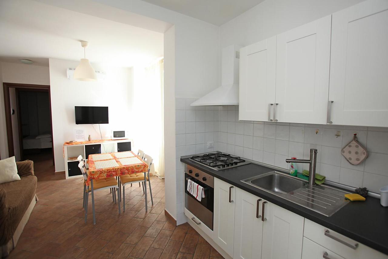 Orchidea Rooms & Suites Чивитанова Марке Екстериор снимка
