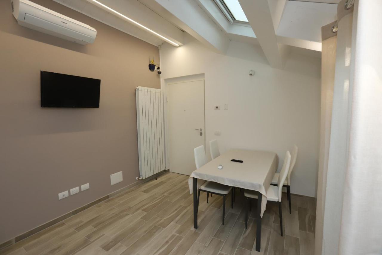 Orchidea Rooms & Suites Чивитанова Марке Екстериор снимка